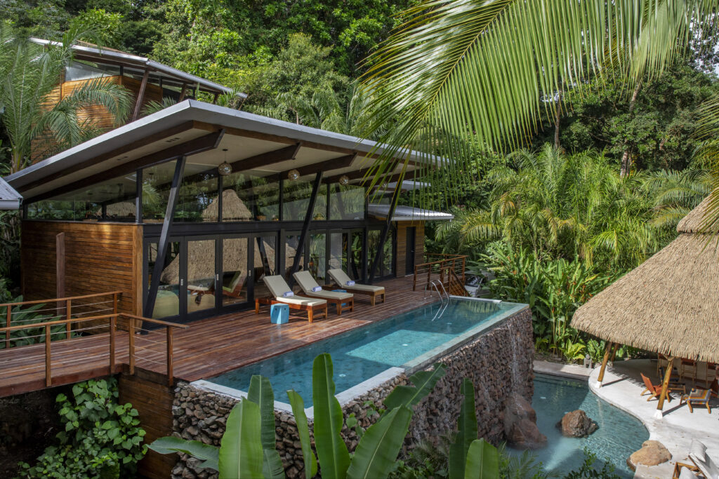 This image has an empty alt attribute; its file name is 2023_IP_-VillaExteriores_-Selva-Studio0047-1-1024x683-1.jpg